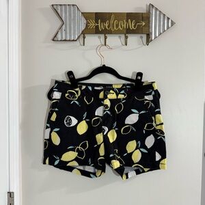 A n a Stylish Black Lemon Print Women's Shorts